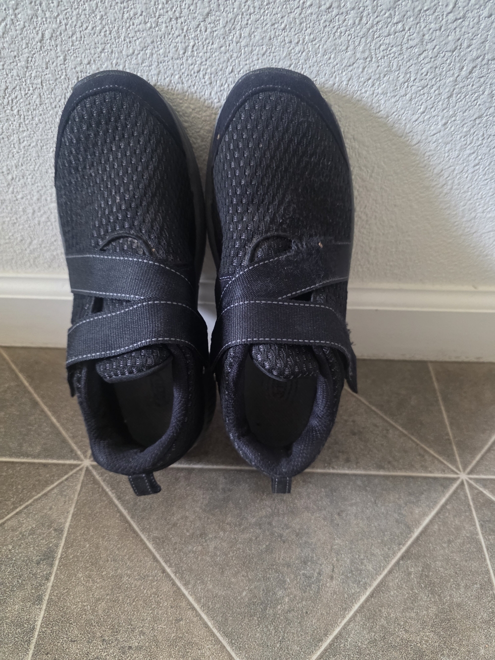 Orthofeet Black Slip-On Athletic Shoes with Hook-and-Loop Straps